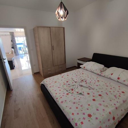 Luxury Apartments-La Dino Maky Vodice Zimmer foto