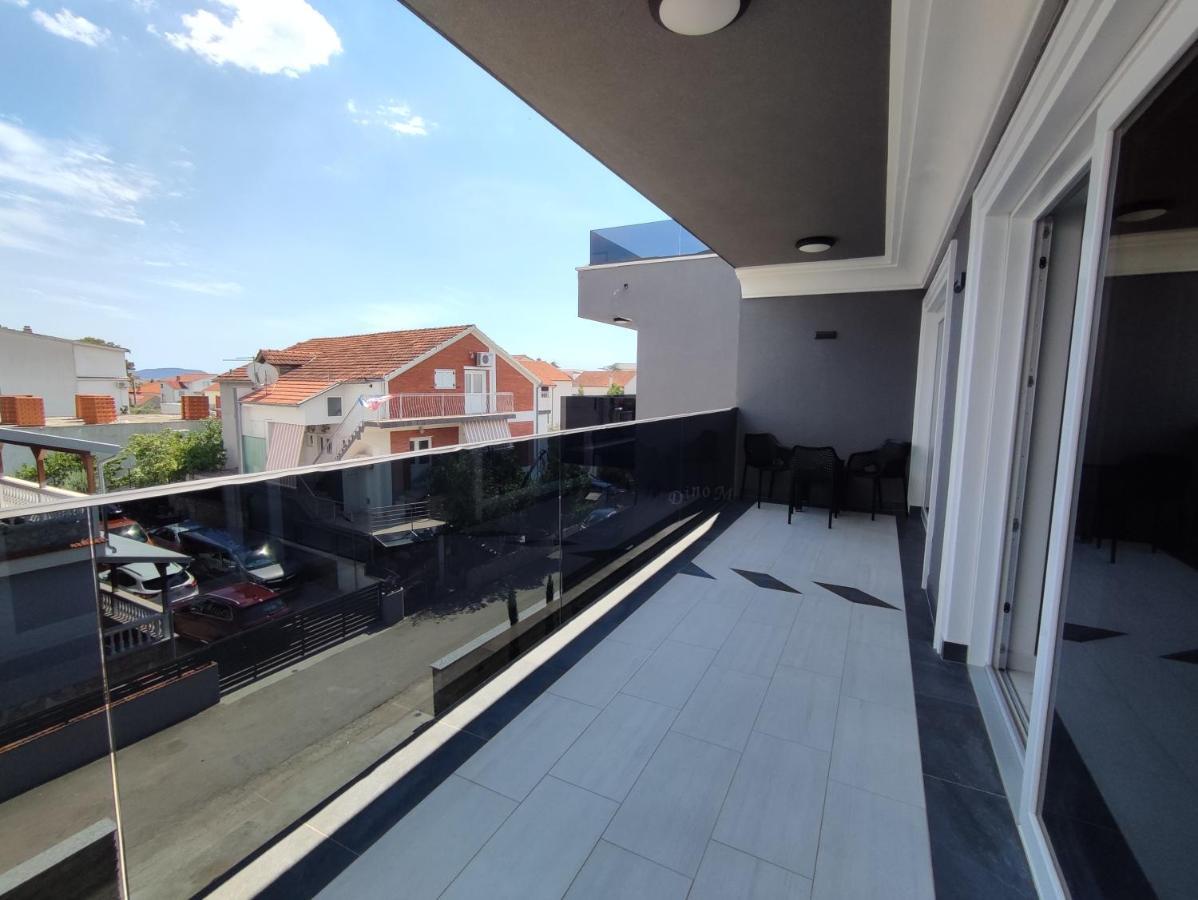 Luxury Apartments-La Dino Maky Vodice Exterior foto